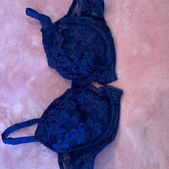 Frederick’s of Hollywood Front Closure Bra 36B - Picture 2 of 4